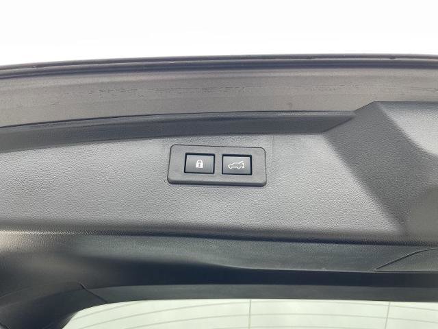 Used 2021 Subaru Outback Touring image 39