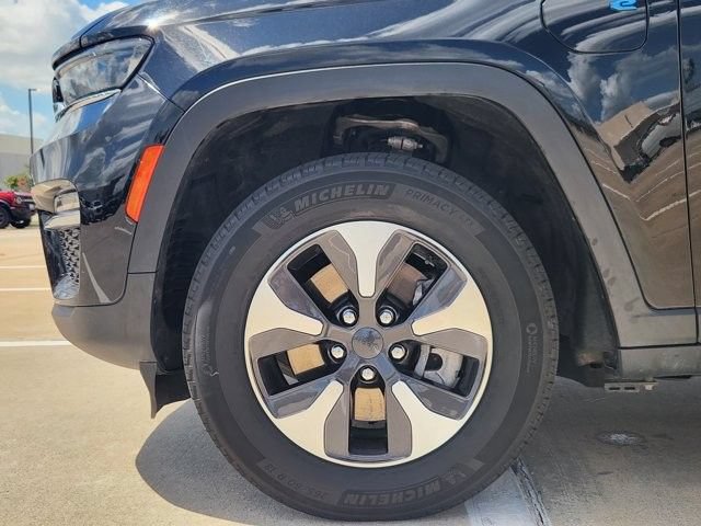 Used 2024 Jeep Grand Cherokee Limited 4xe AWD/4WD image 8