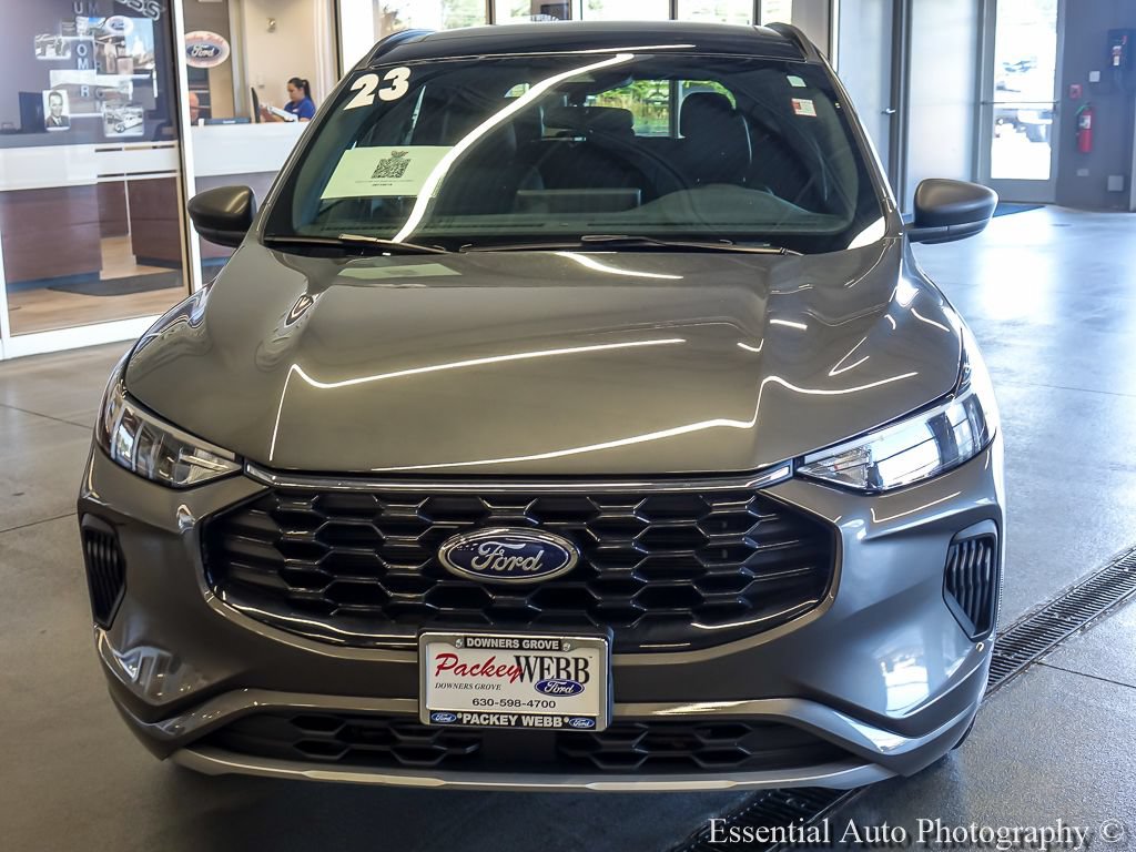 Certified 2023 Ford Escape ST-Line w/ Tech Pack #1 FWD image 5