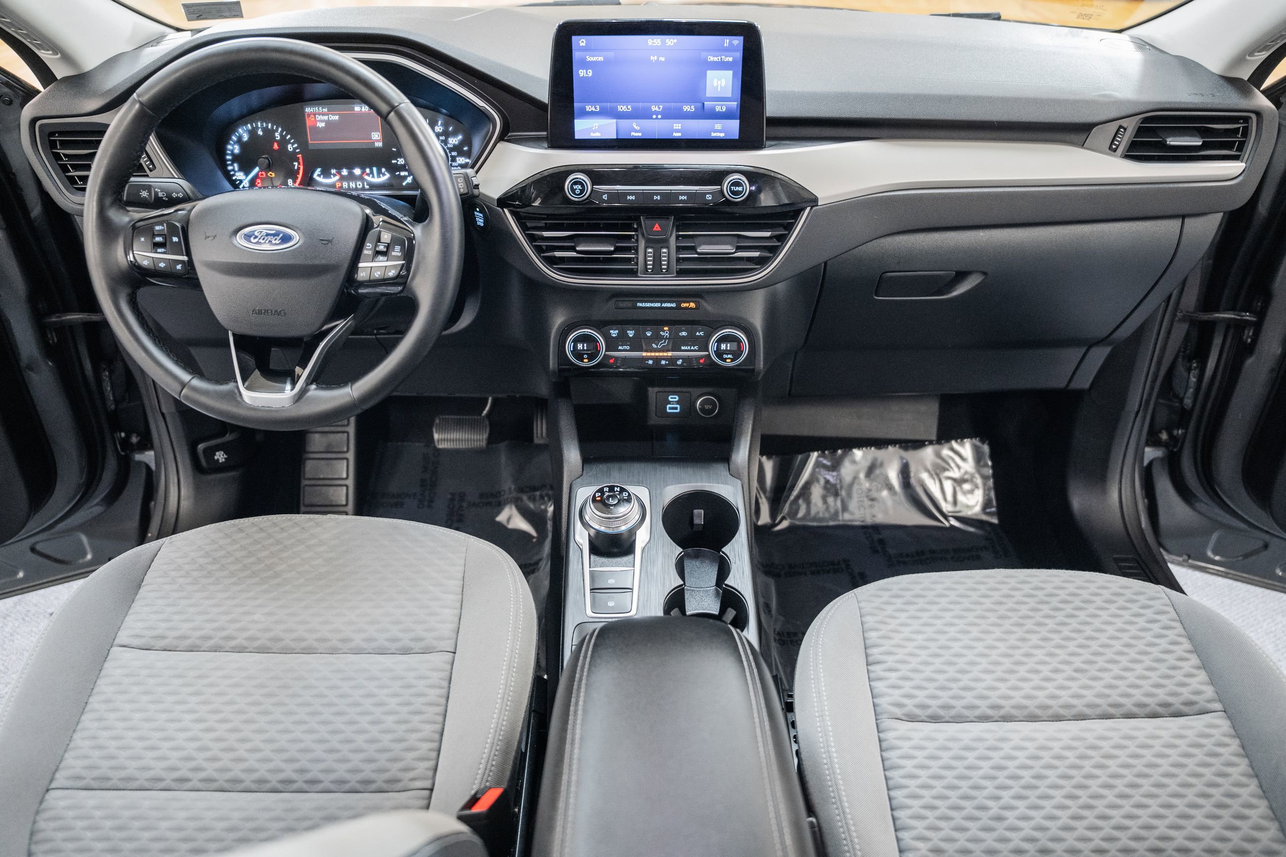 Certified 2021 Ford Escape SE w/ SE Sport Appearance Package image 26