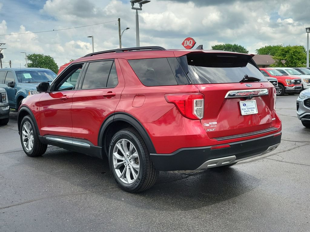 Certified 2022 Ford Explorer XLT w/ Equipment Group 202A AWD/4WD image 6