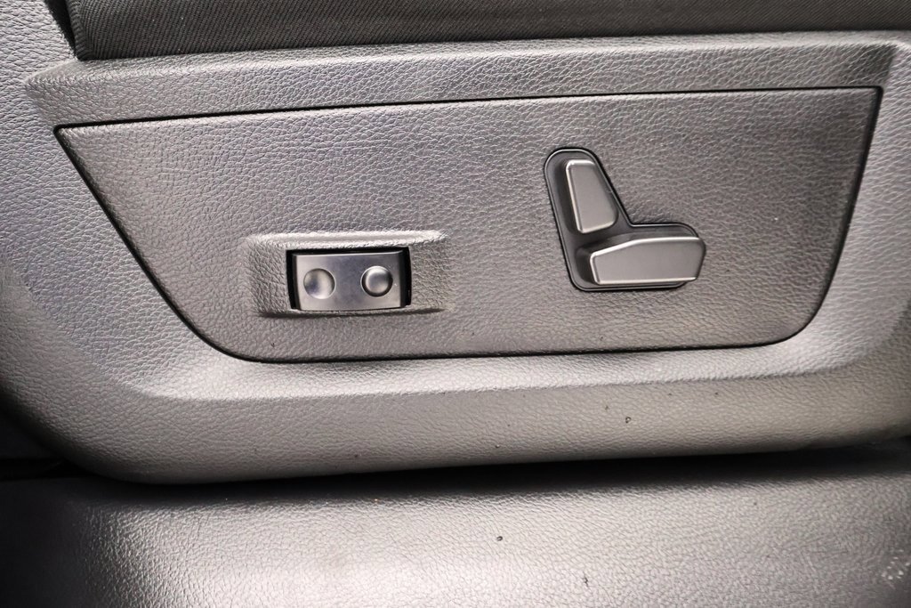 Used 2022 RAM 2500 Limited image 23