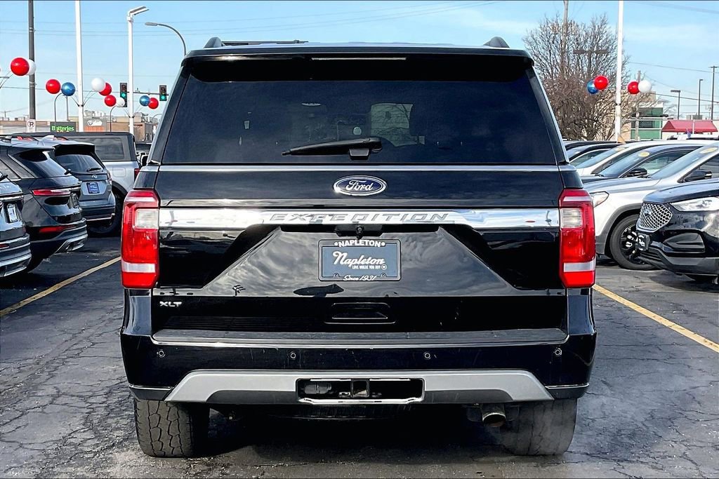 Certified 2019 Ford Expedition XLT w/ Equipment Group 202A image 3