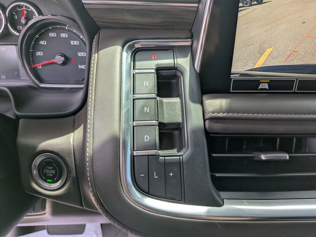 Used 2021 Chevrolet Tahoe Z71 image 29