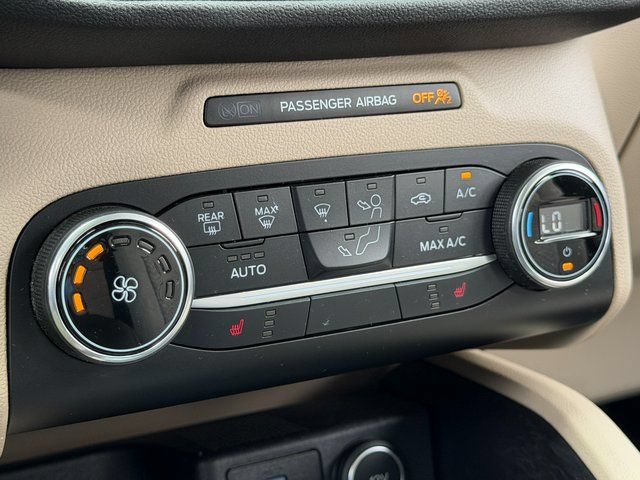 Certified 2020 Ford Escape SE FWD image 23