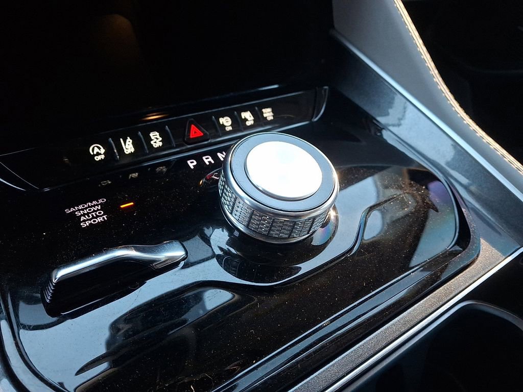 Used 2022 Jeep Wagoneer Series I w/ Convenience Group I image 16