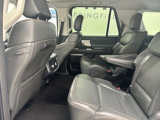 Certified 2025 Ford Expedition Active image 23