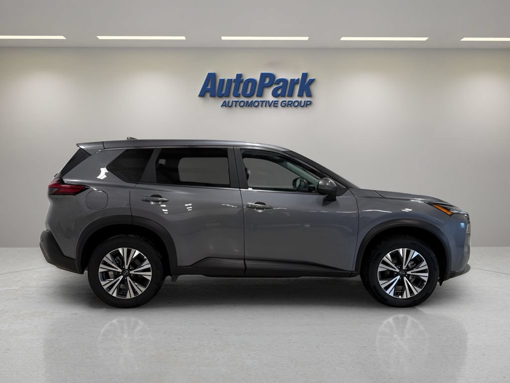 Used 2023 Nissan Rogue SV AWD/4WD image 8