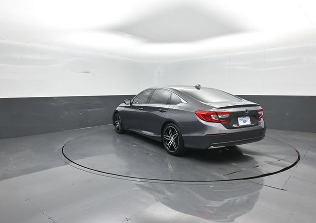Used 2021 Honda Accord Touring image 5
