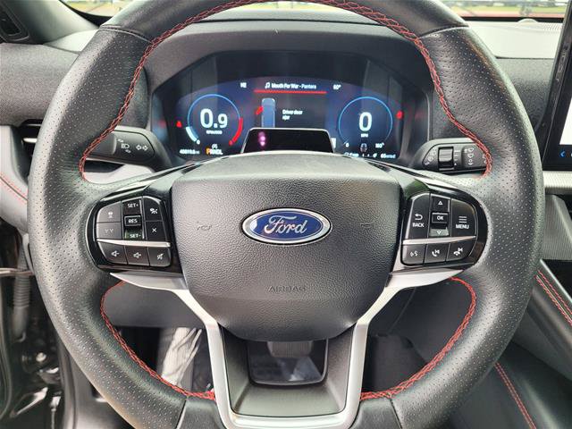 Certified 2025 Ford Explorer ST-Line AWD/4WD image 30
