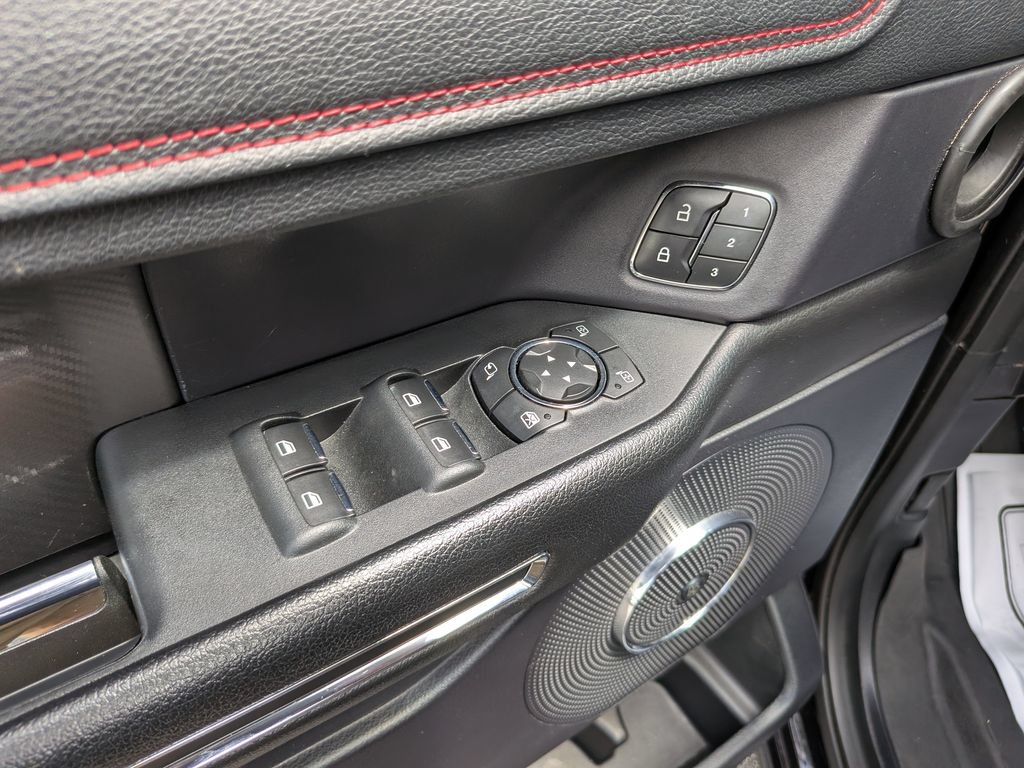Certified 2019 Ford Expedition Limited w/ Equipment Group 303A RWD image 23
