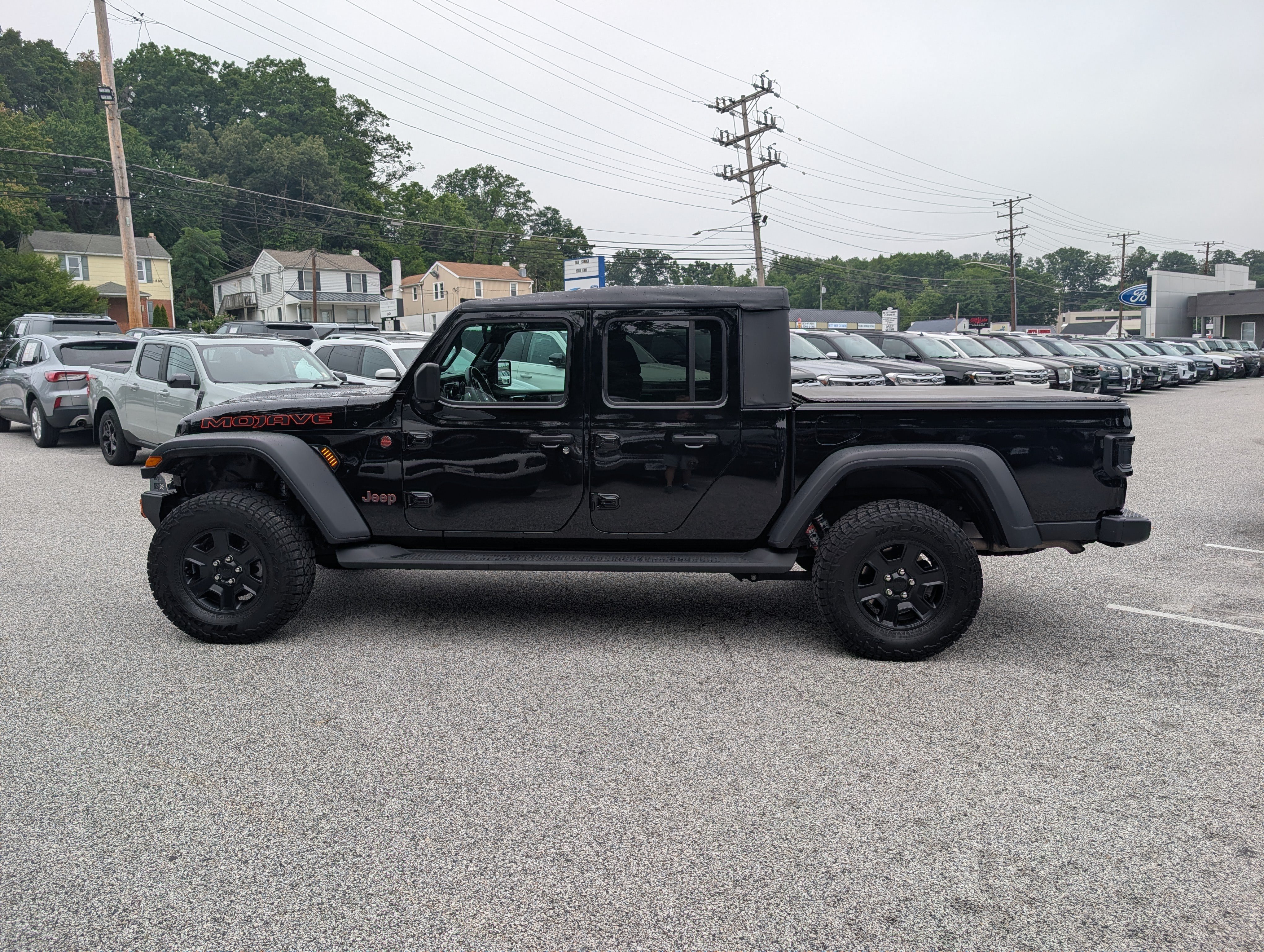 Used 2023 Jeep Gladiator Mojave w/ Cold Weather Group AWD/4WD image 3
