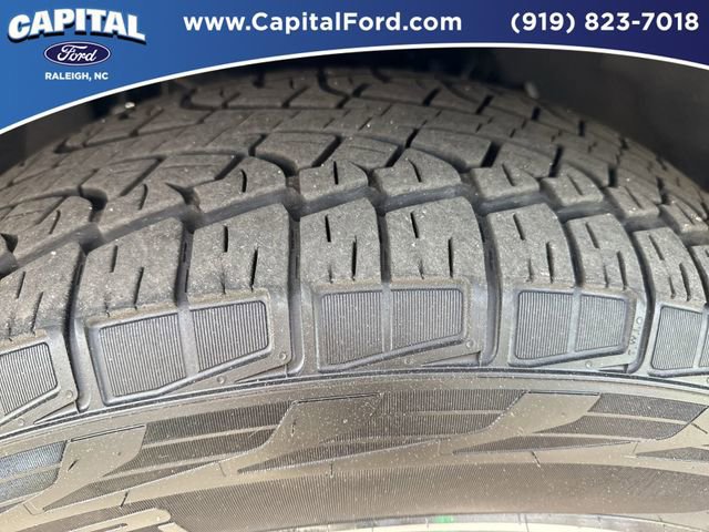 Certified 2025 Ford Expedition Active image 13