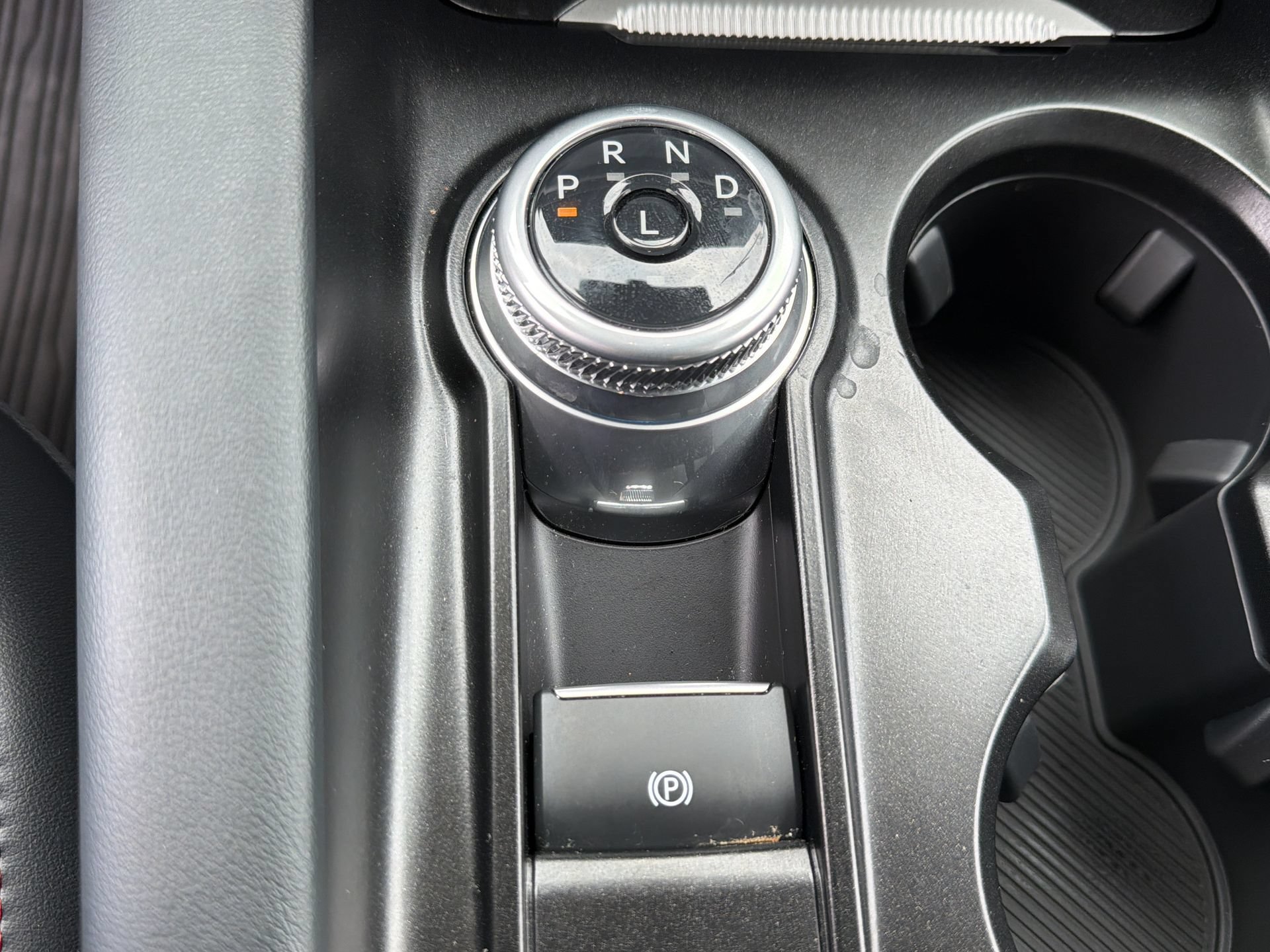 Certified 2025 Ford Explorer ST-Line RWD image 11