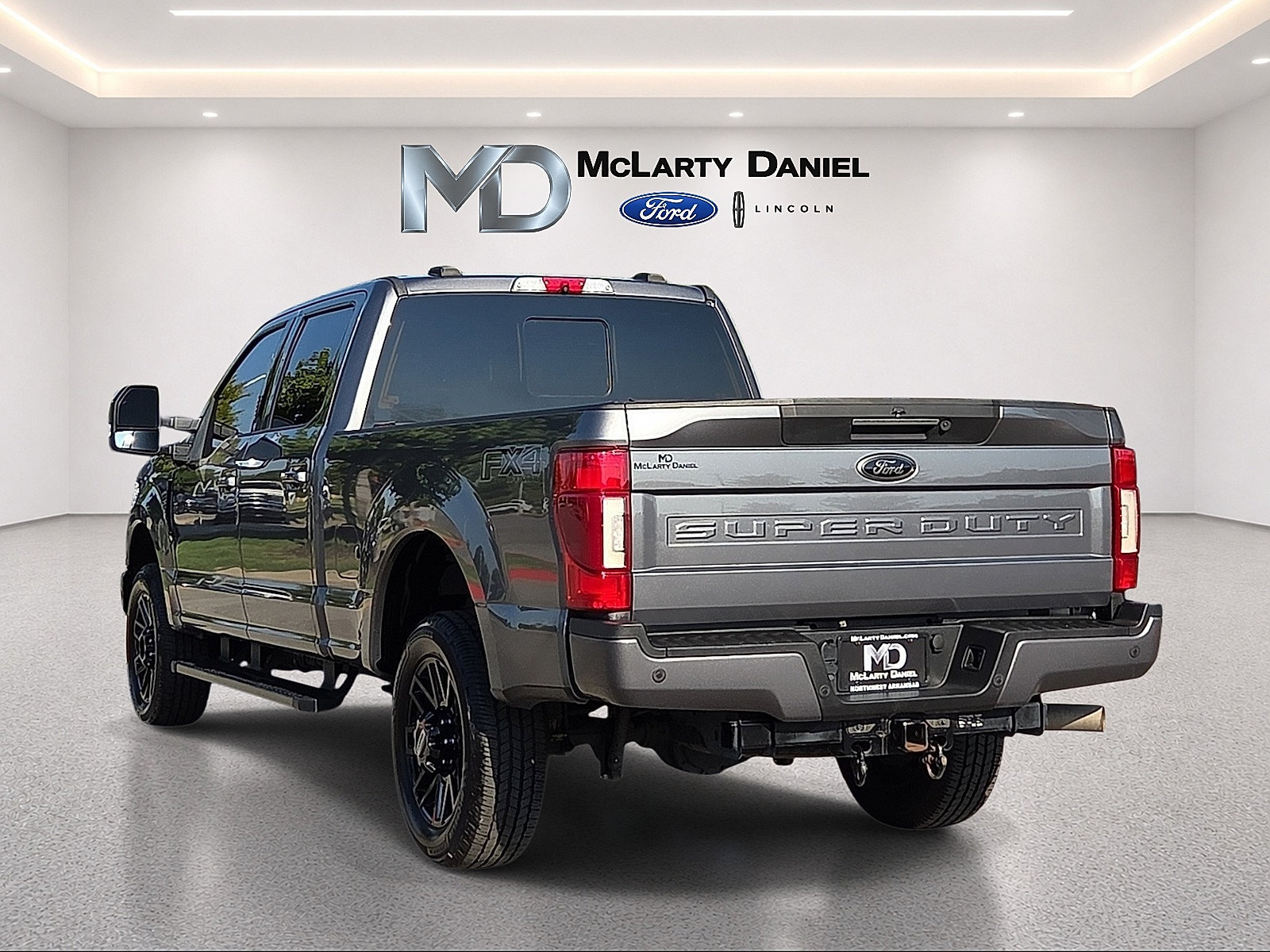 Certified 2022 Ford F250 Lariat w/ Lariat Ultimate Package AWD/4WD image 4