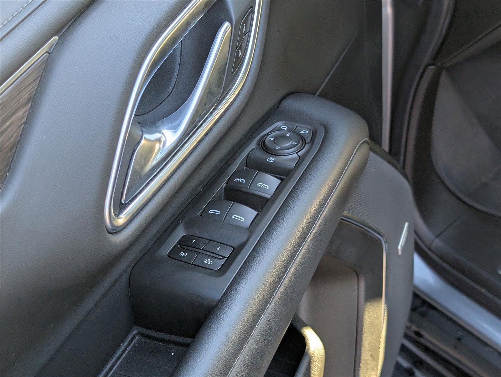 Used 2021 Chevrolet Tahoe LT image 23