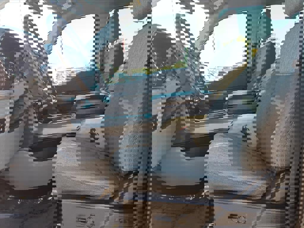 Certified 2023 Ford F150 XLT w/ Equipment Group 301A Mid image 23