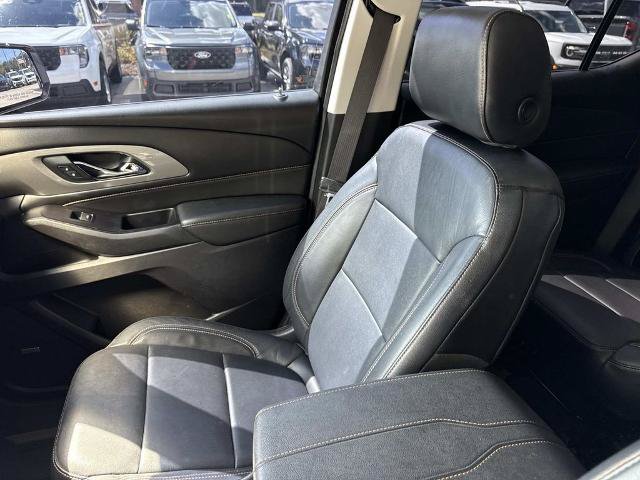 Used 2019 Chevrolet Traverse RS w/ LPO, Floor Liner Package FWD image 15