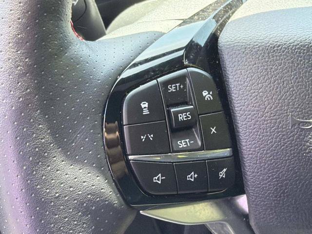 Certified 2025 Ford Explorer ST-Line AWD/4WD image 18