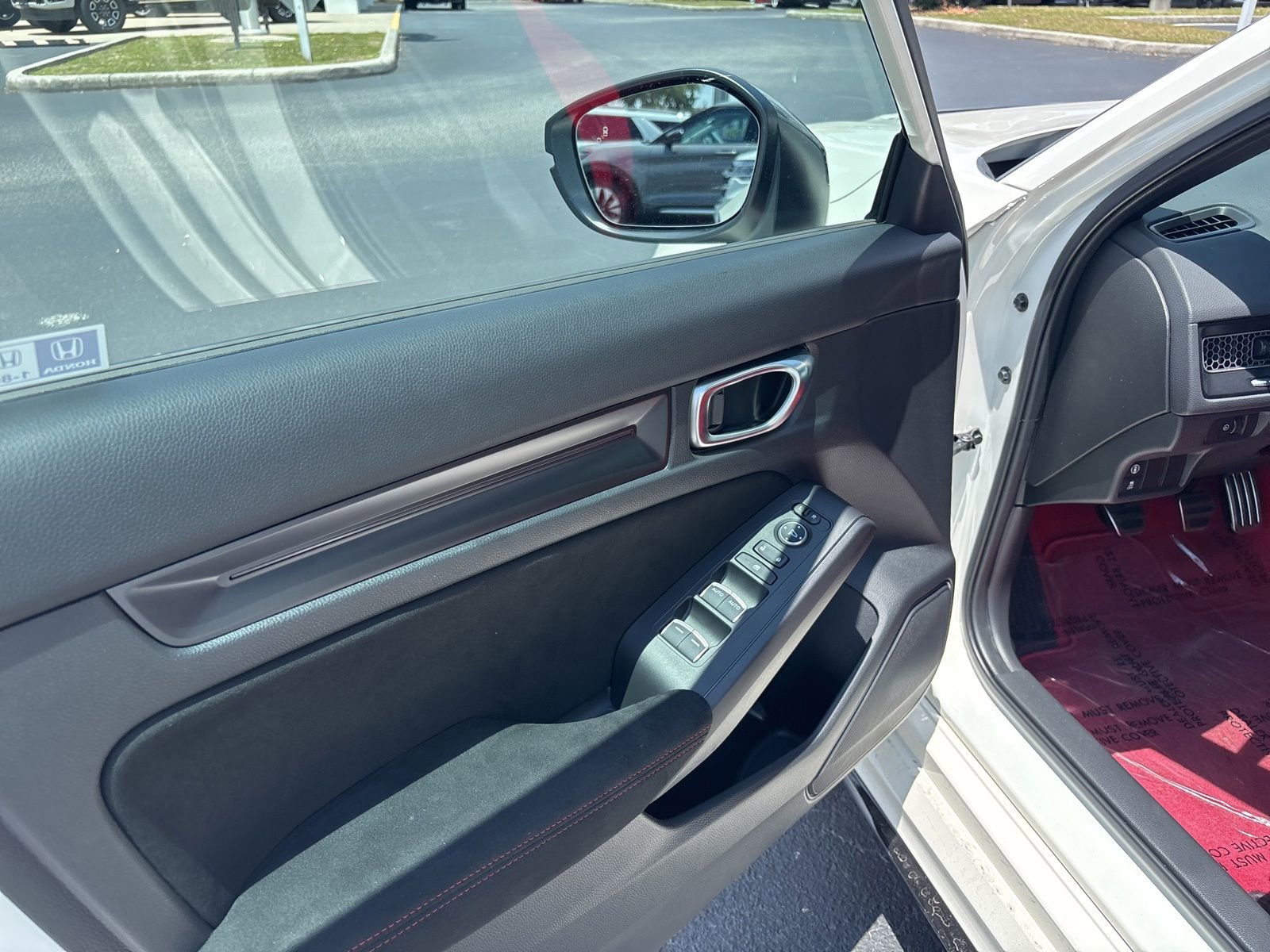 Used 2026 Honda Civic Type R image 10