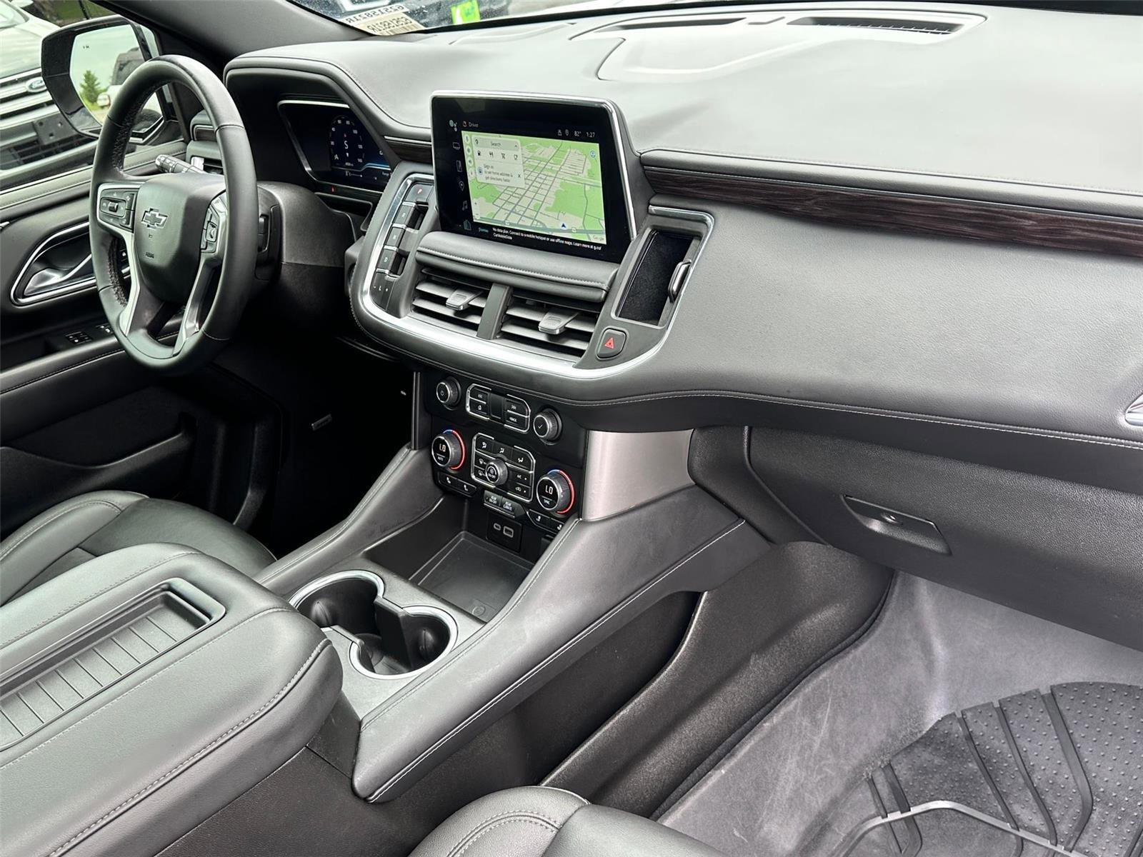 Used 2024 Chevrolet Tahoe Z71 w/ Luxury Package image 24