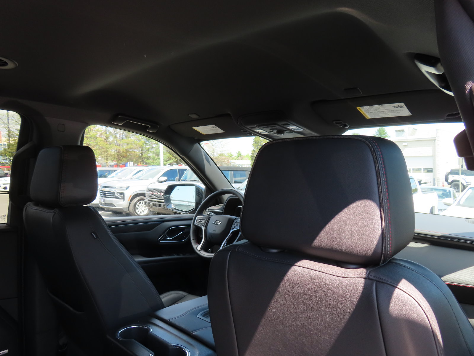 Used 2023 Chevrolet Tahoe RST w/ Luxury Package AWD/4WD image 34