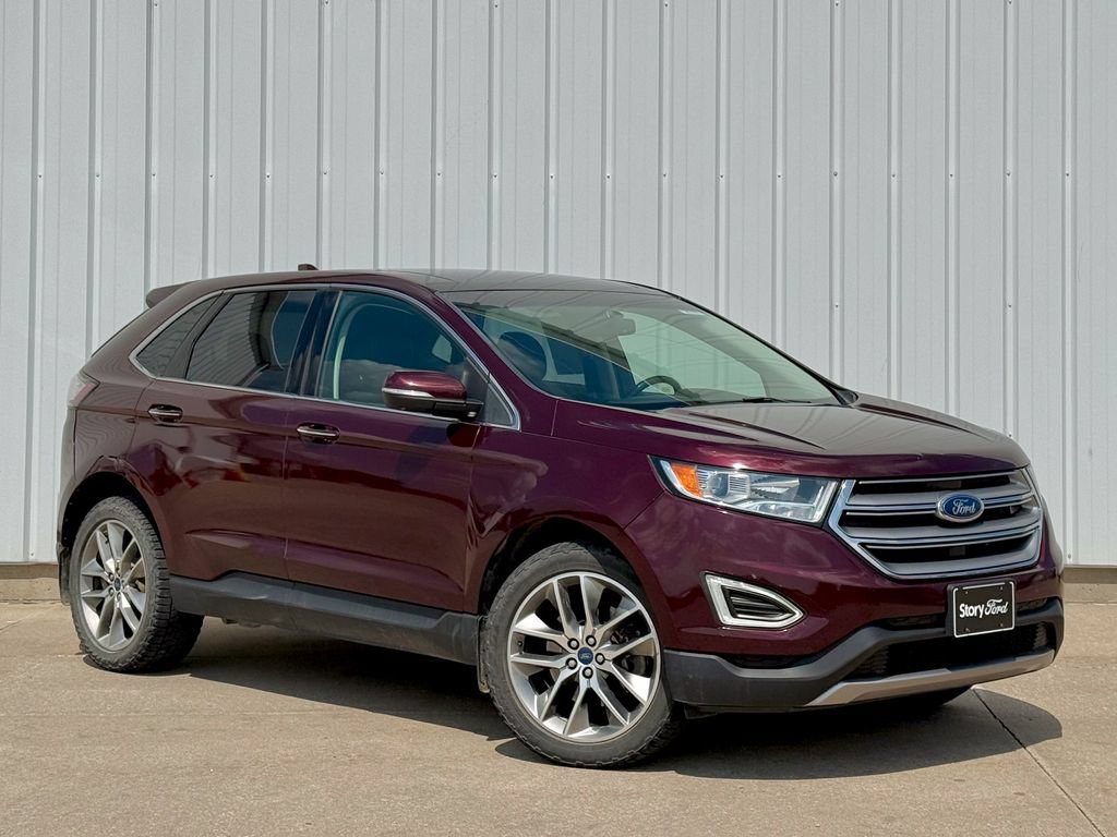 Certified 2017 Ford Edge Titanium w/ Equipment Group 301A AWD/4WD image 8