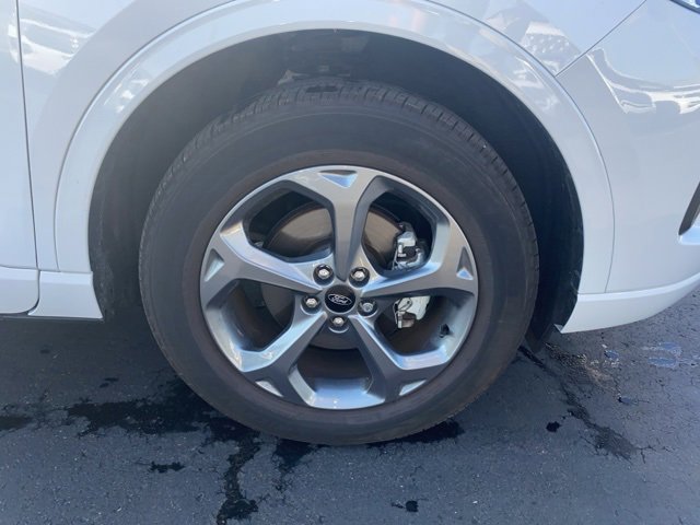 Certified 2023 Ford Escape ST-Line w/ Tech Pack #1 image 9