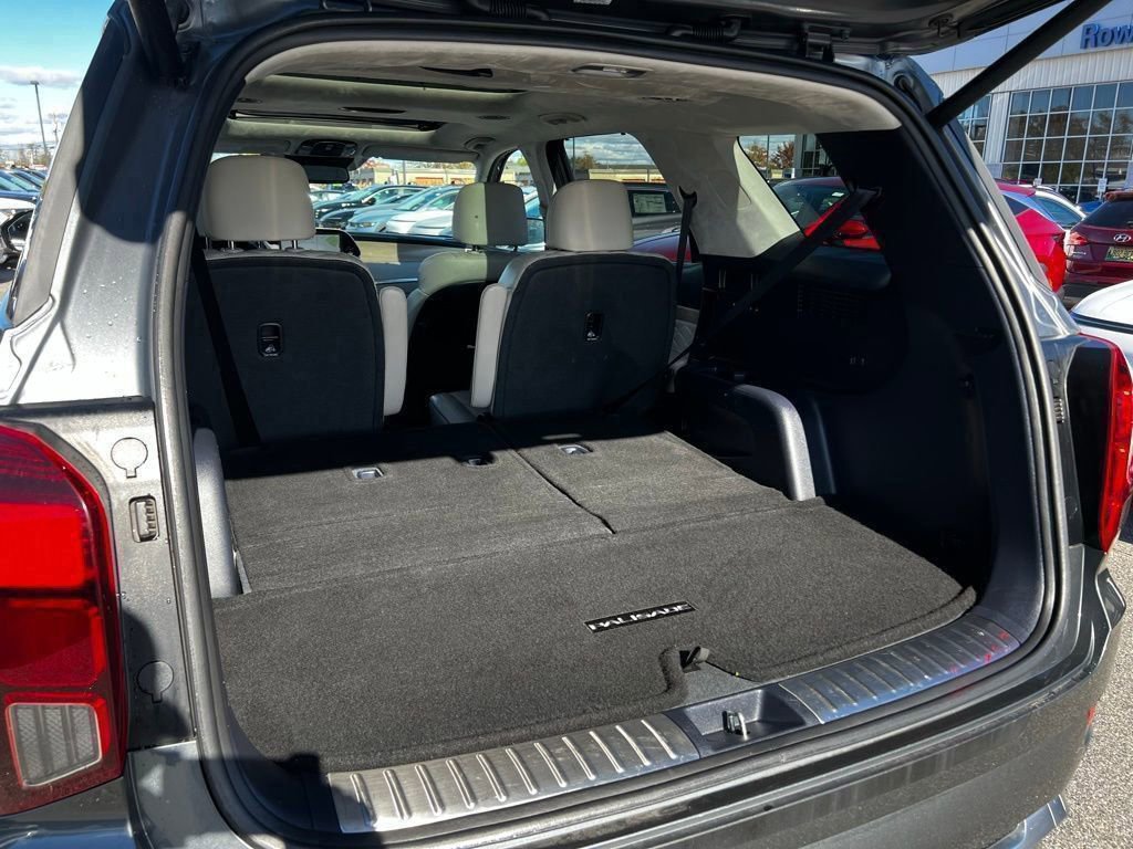 Used 2021 Hyundai Palisade Calligraphy image 22