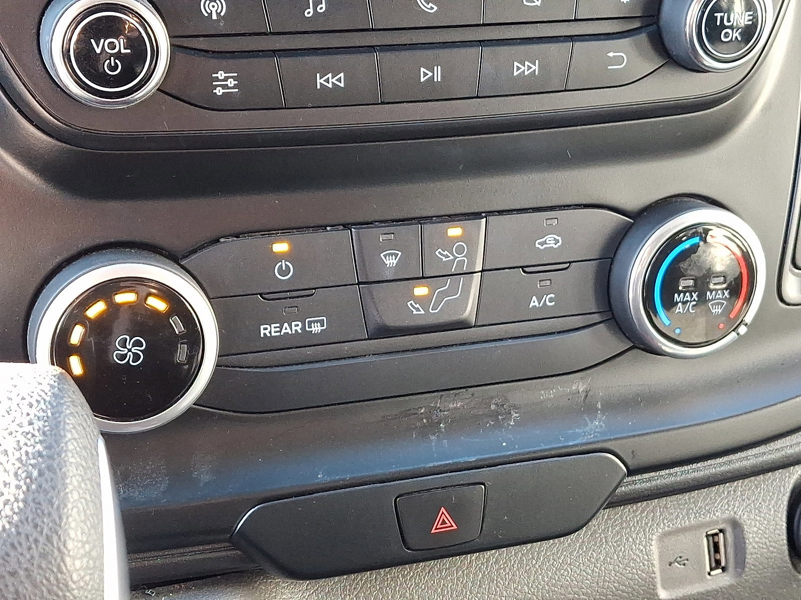 Certified 2024 Ford Transit 250 Low Roof w/ Exterior Upgrade Package image 16