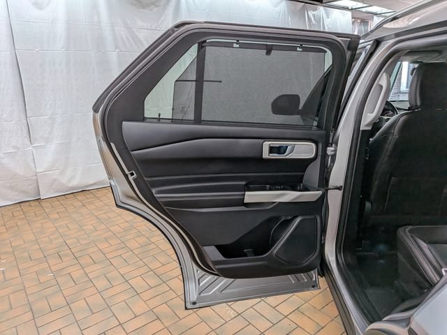 Certified 2022 Ford Explorer Limited w/ Equipment Group 301A AWD/4WD image 22