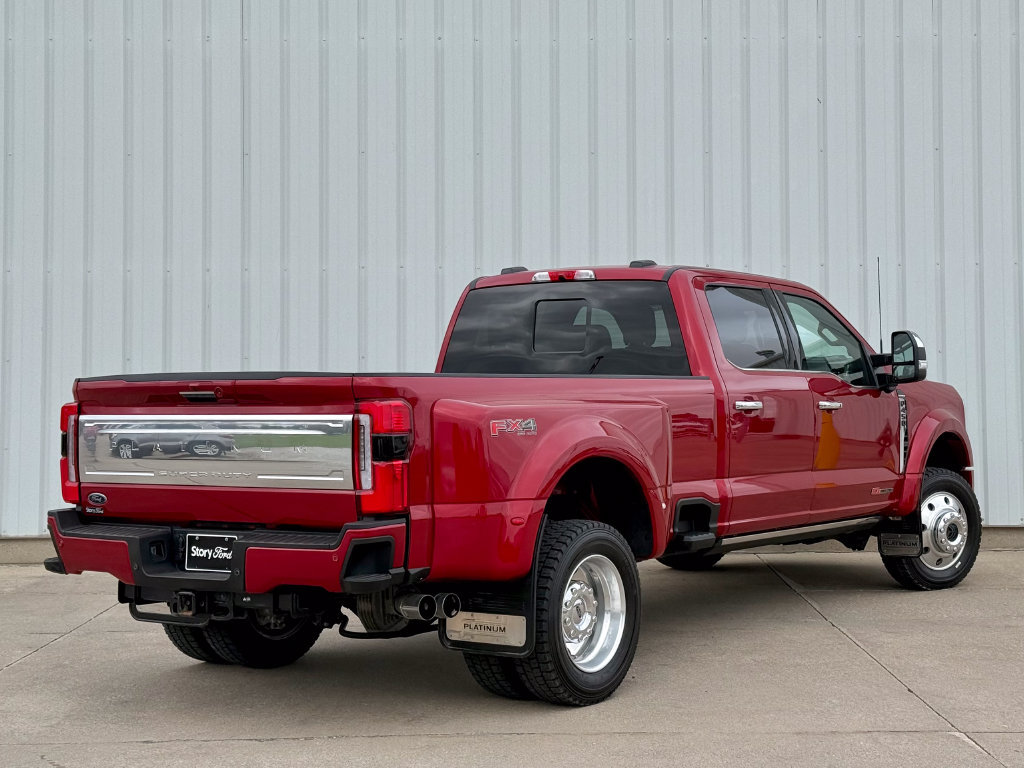 Certified 2024 Ford F450 Platinum w/ FX4 Off-Road Package AWD/4WD image 6