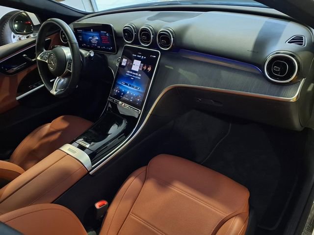 Used 2025 Mercedes-Benz C 300 4MATIC Sedan image 28