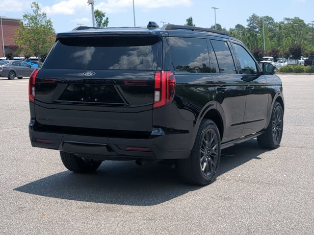 Certified 2025 Ford Expedition Platinum w/ Stealth Performance Package AWD/4WD image 4