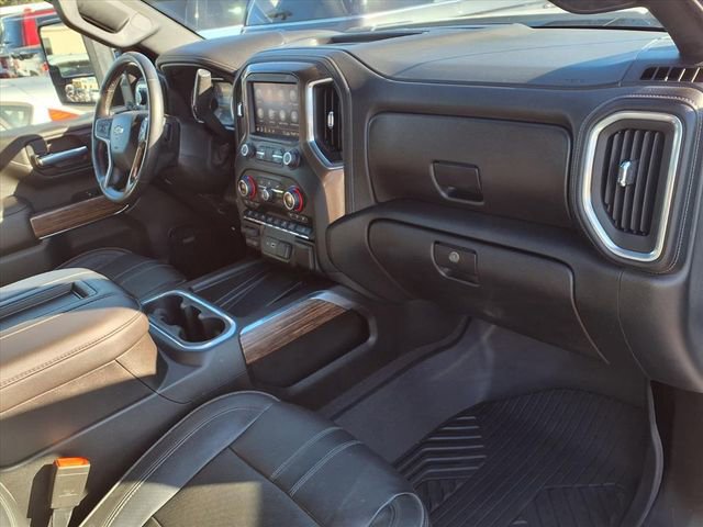 Used 2020 Chevrolet Silverado 2500 High Country w/ Technology Package image 26