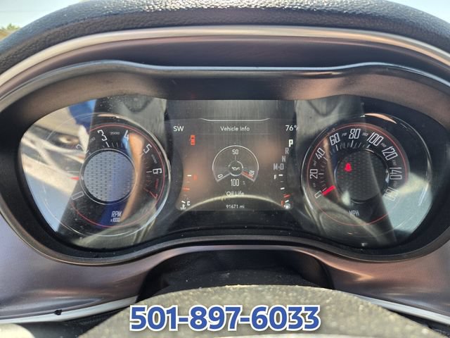 Used 2019 Dodge Challenger SXT w/ Blacktop Package RWD image 27