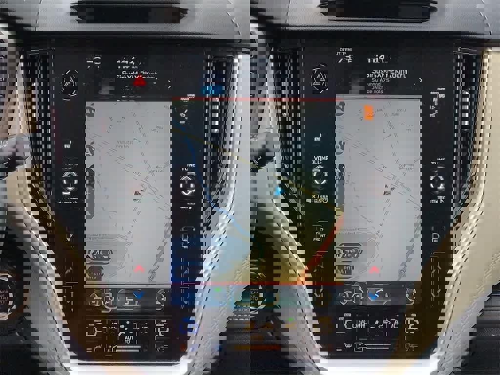 Used 2022 Subaru Outback Limited image 29