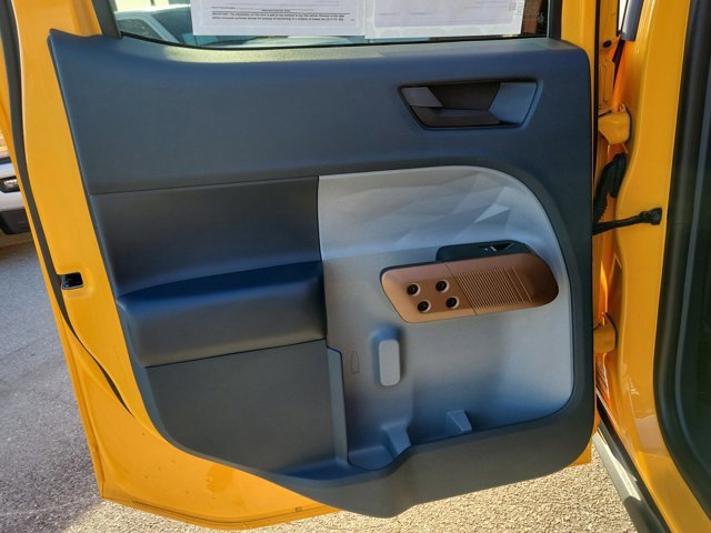 Certified 2022 Ford Maverick Lariat image 14