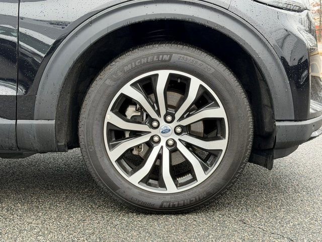 Certified 2025 Ford Explorer ST-Line AWD/4WD image 30