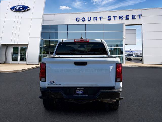 Used 2023 Chevrolet Colorado W/T w/ WT Convenience Package II AWD/4WD image 6