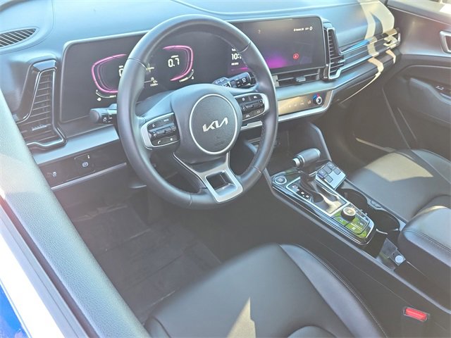 Used 2024 Kia Sportage EX image 6