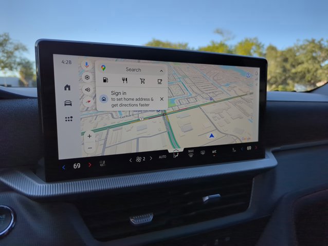 Certified 2025 Ford Explorer ST-Line w/ Premium Package image 12