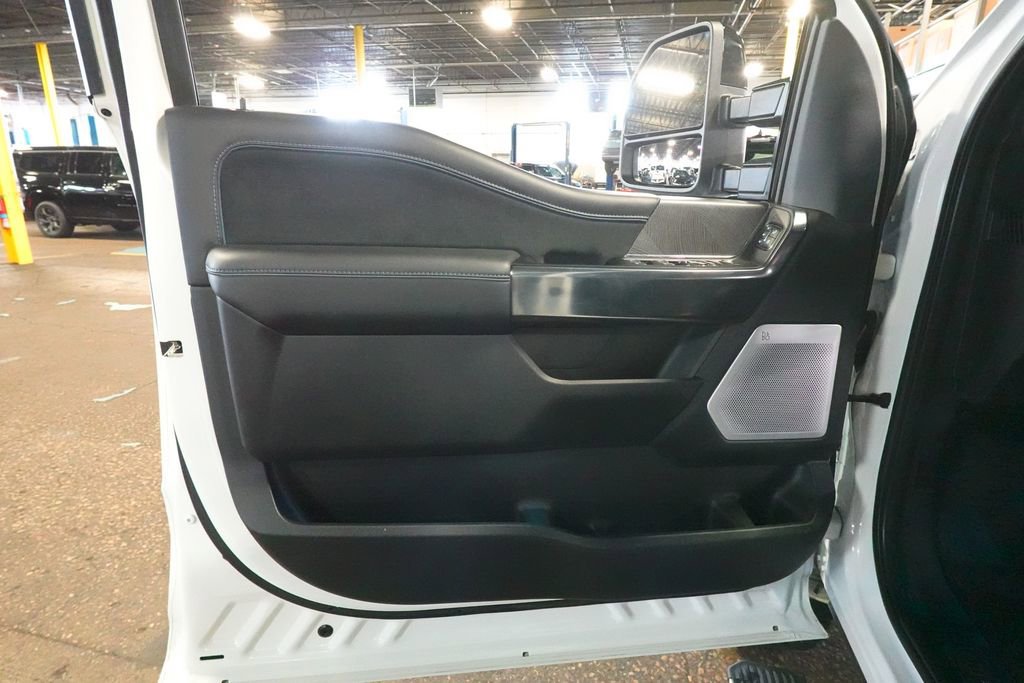 Certified 2025 Ford F350 Platinum w/ Tremor Off-Road Package AWD/4WD image 22