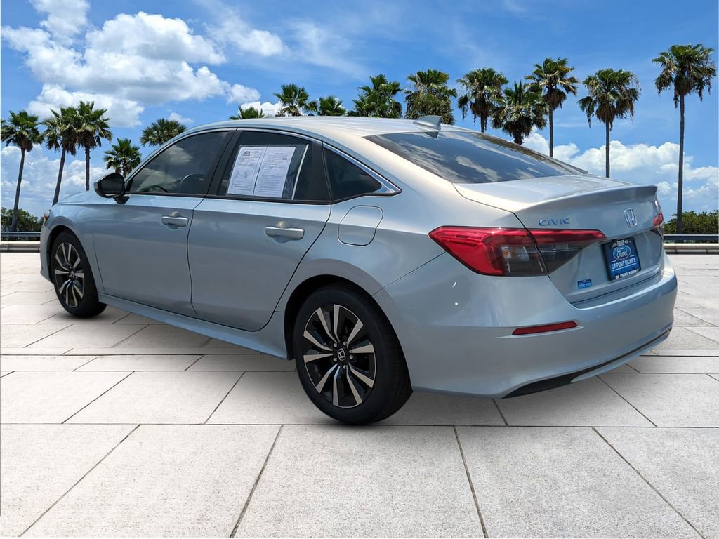 Used 2022 Honda Civic EX image 5