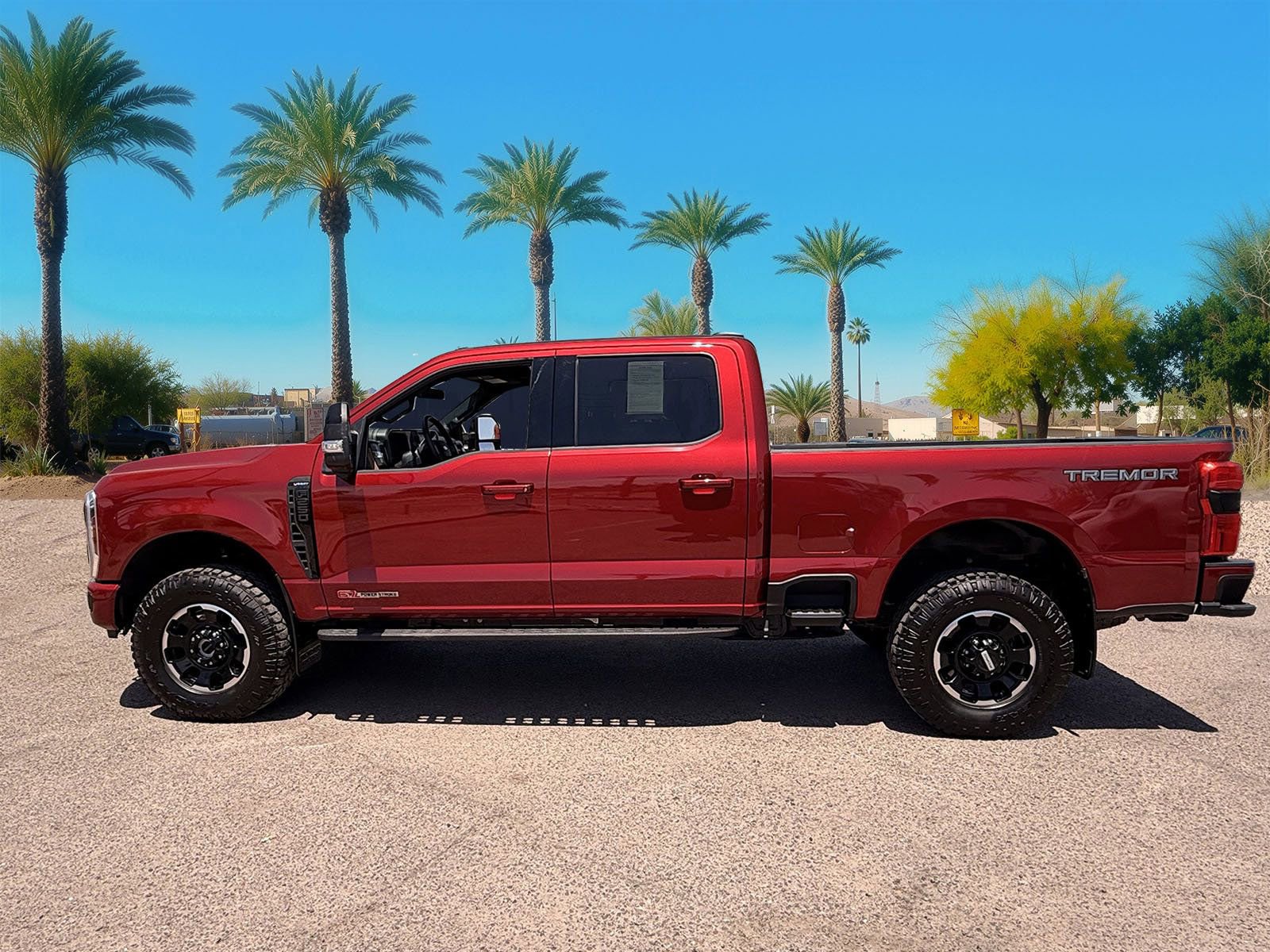 Certified 2025 Ford F250 Lariat w/ Tremor Off-Road Package AWD/4WD image 2