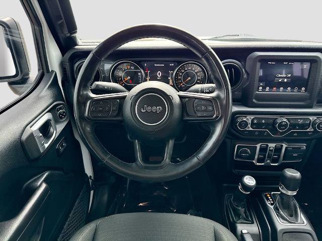 Used 2020 Jeep Gladiator Sport AWD/4WD image 18