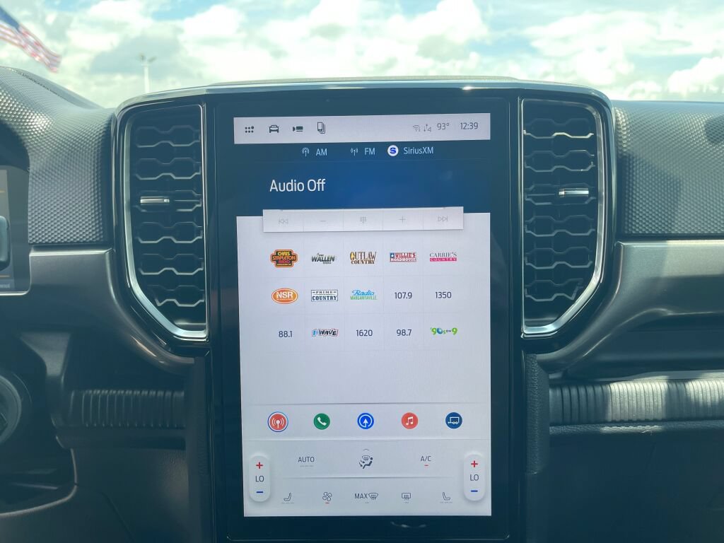 Certified 2025 Ford Ranger XLT w/ Equipment Group 301A High AWD/4WD image 9