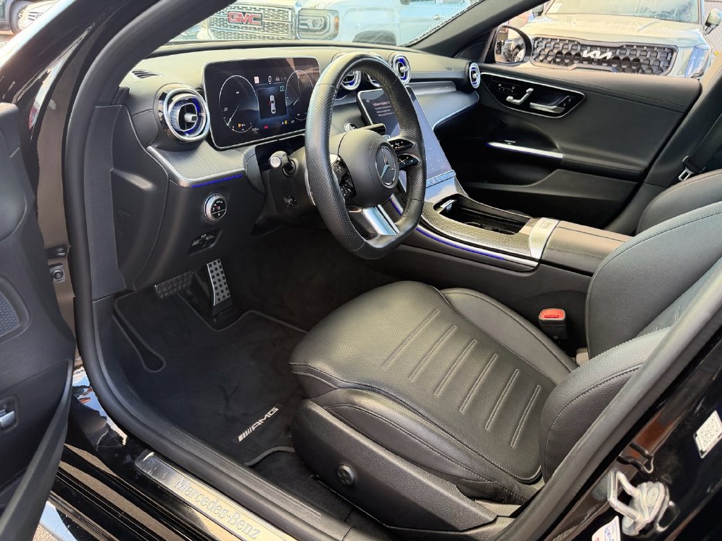 Used 2023 Mercedes-Benz C 300 Sedan image 10