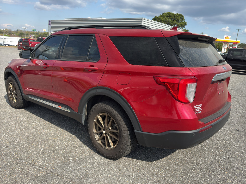 Certified 2020 Ford Explorer XLT w/ Comfort Package image 5