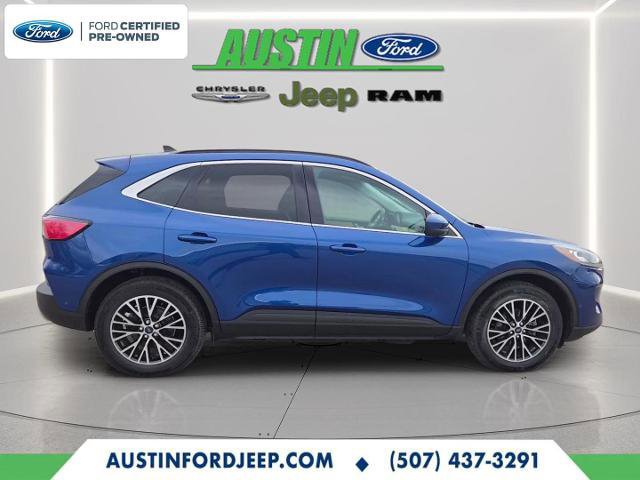 Certified 2022 Ford Escape Titanium w/ Titanium Premium Package image 3